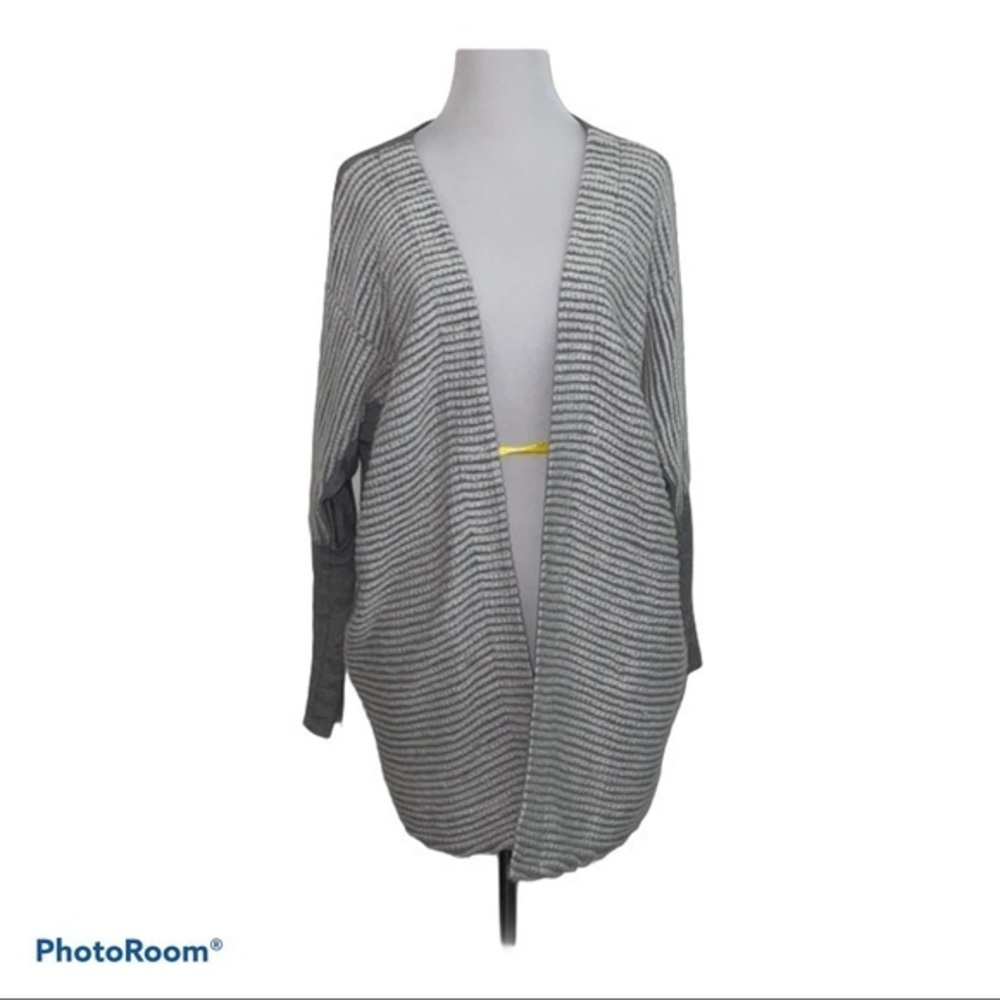Dolan women’s XS striped‎ open cardigan
